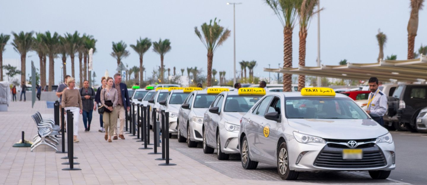 Why Taking a Taxi from Dubai to Abu Dhabi is the Best Option for Travelers